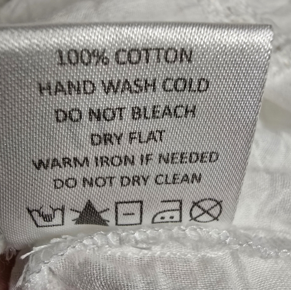 MudPie White Long Sleeve Eyelet Mini Dress Women Sizd Medium - Picture 4 of 4